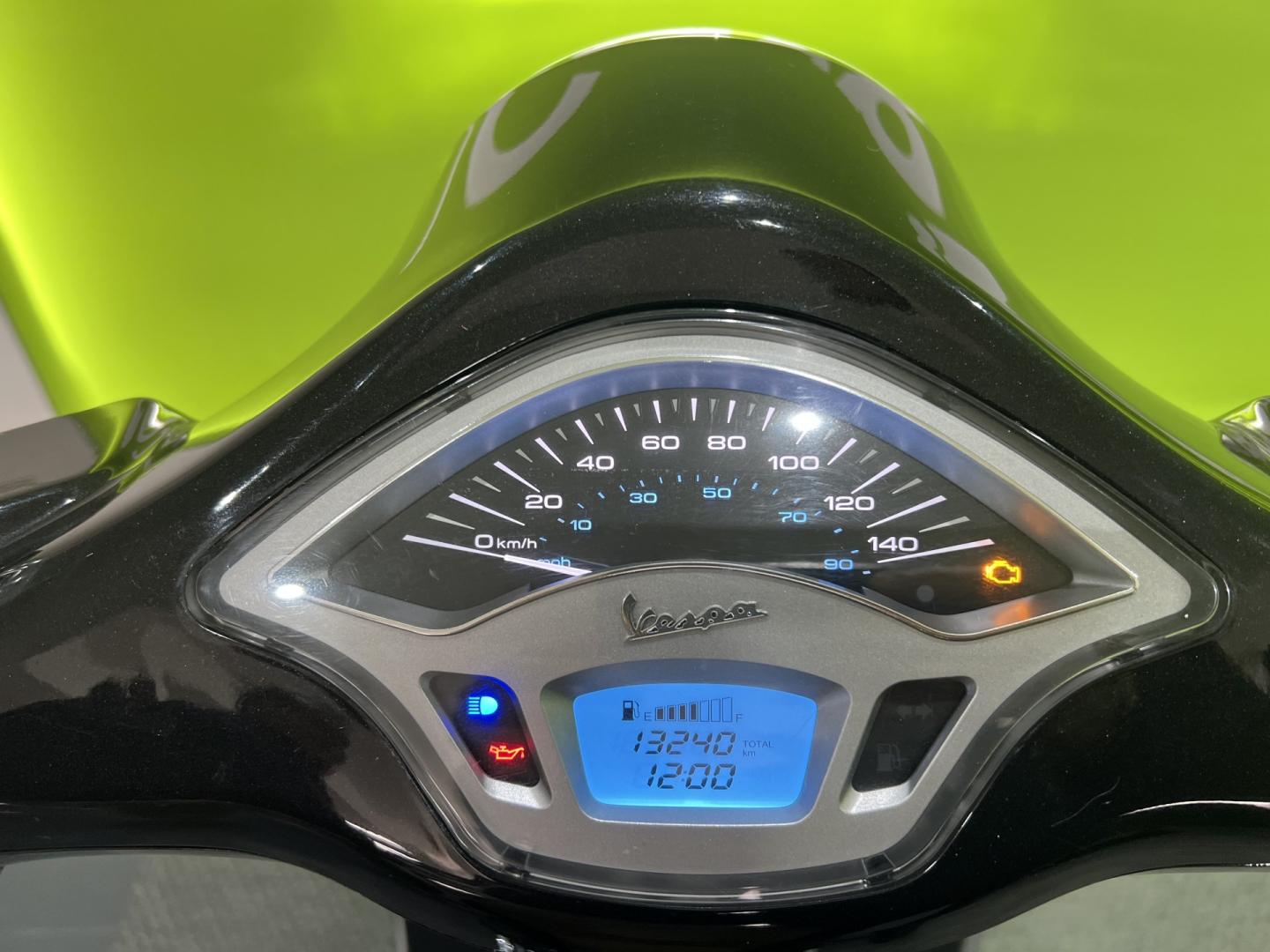 Piaggio Vespa 125 Primavera