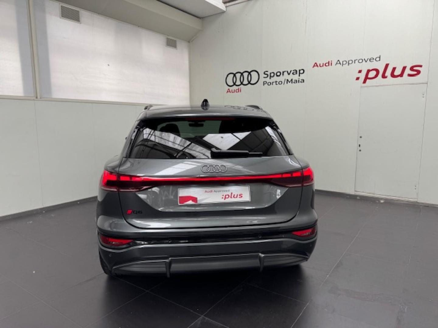 Audi Q6 e-tron