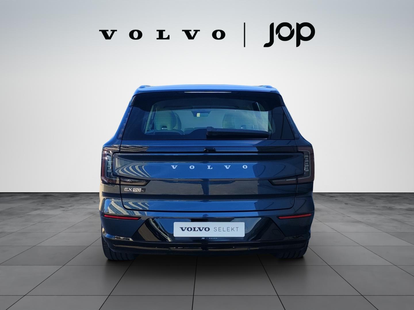 Volvo EX90