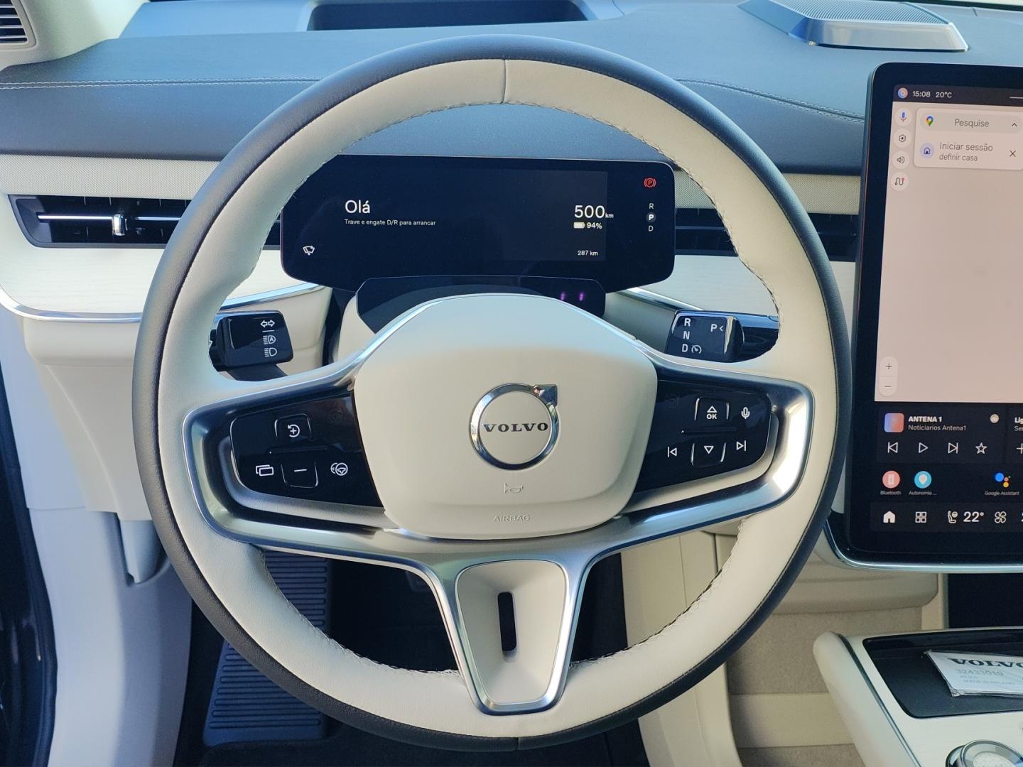 Volvo EX90