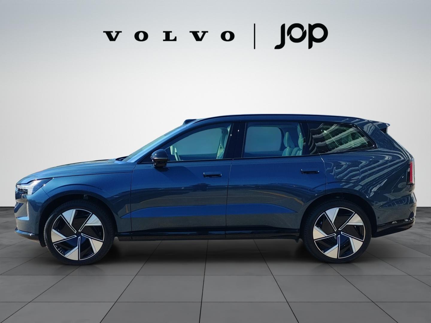 Volvo EX90
