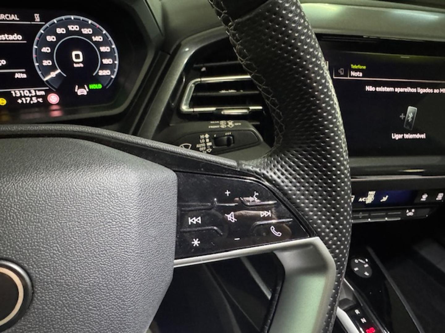 Audi Q4